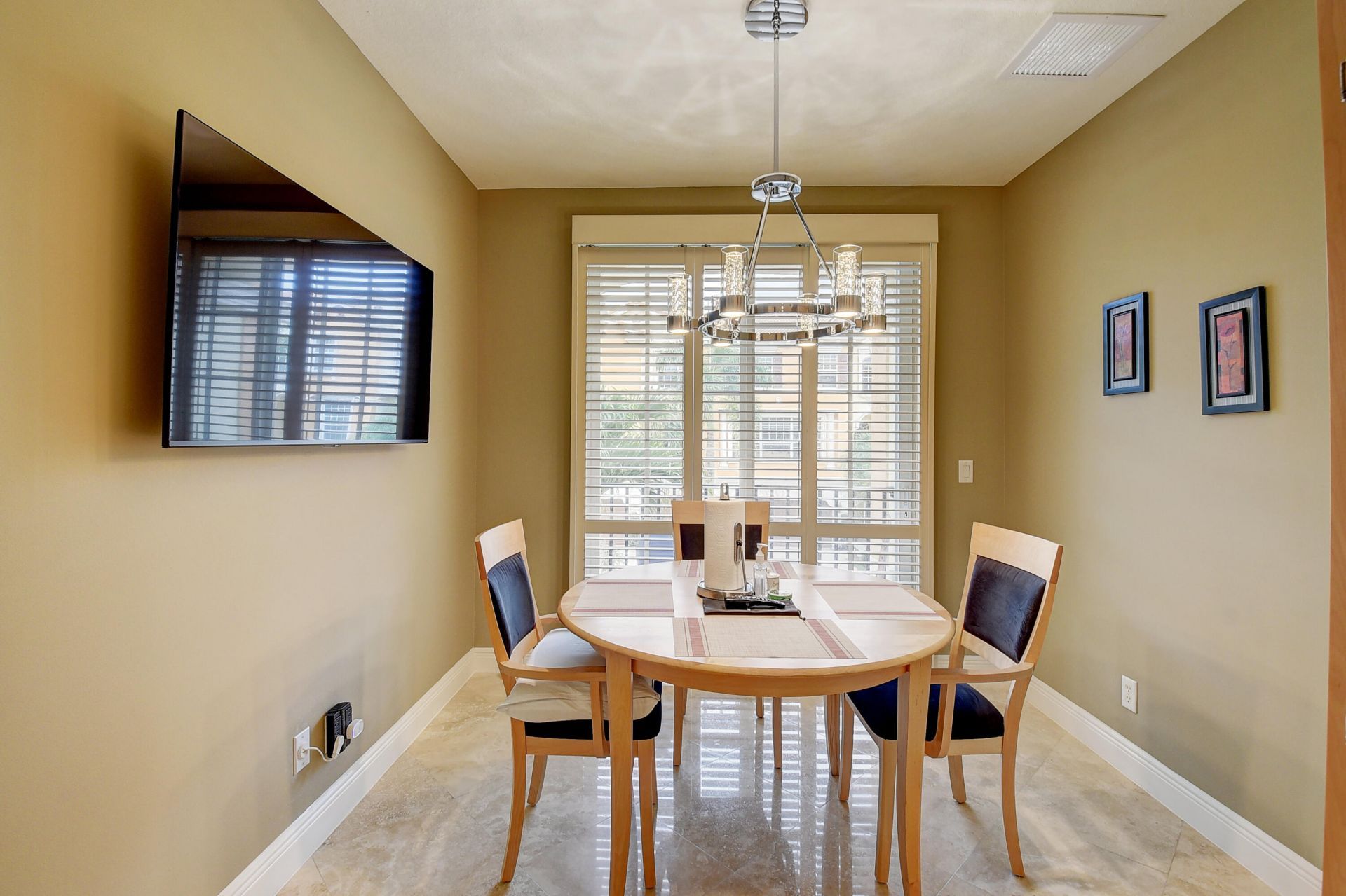 5645 NE Trieste Way, Boca Raton, FL 33487 Photo