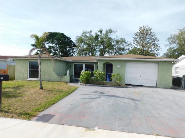 3220 COLDWELL DRIVE , HOLIDAY, FL 34691