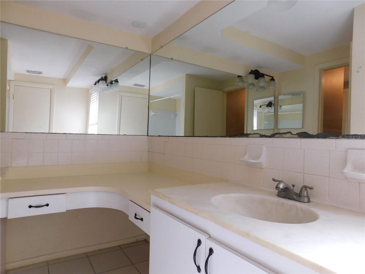 3220 Coldwell Drive , Holiday, FL 34691 Photo
