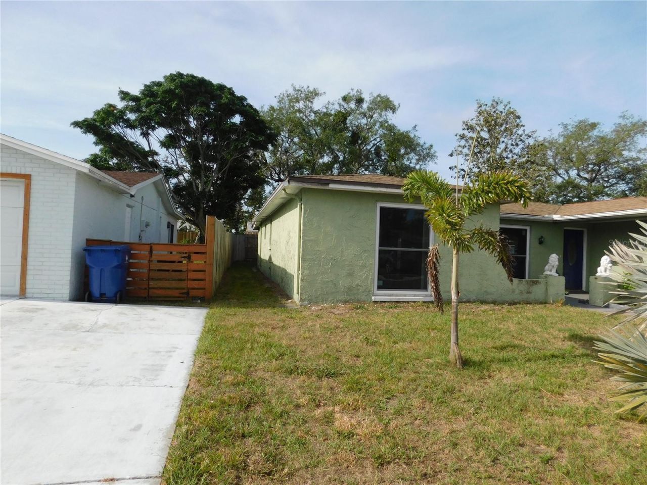 3220 Coldwell Drive , Holiday, FL 34691 Photo