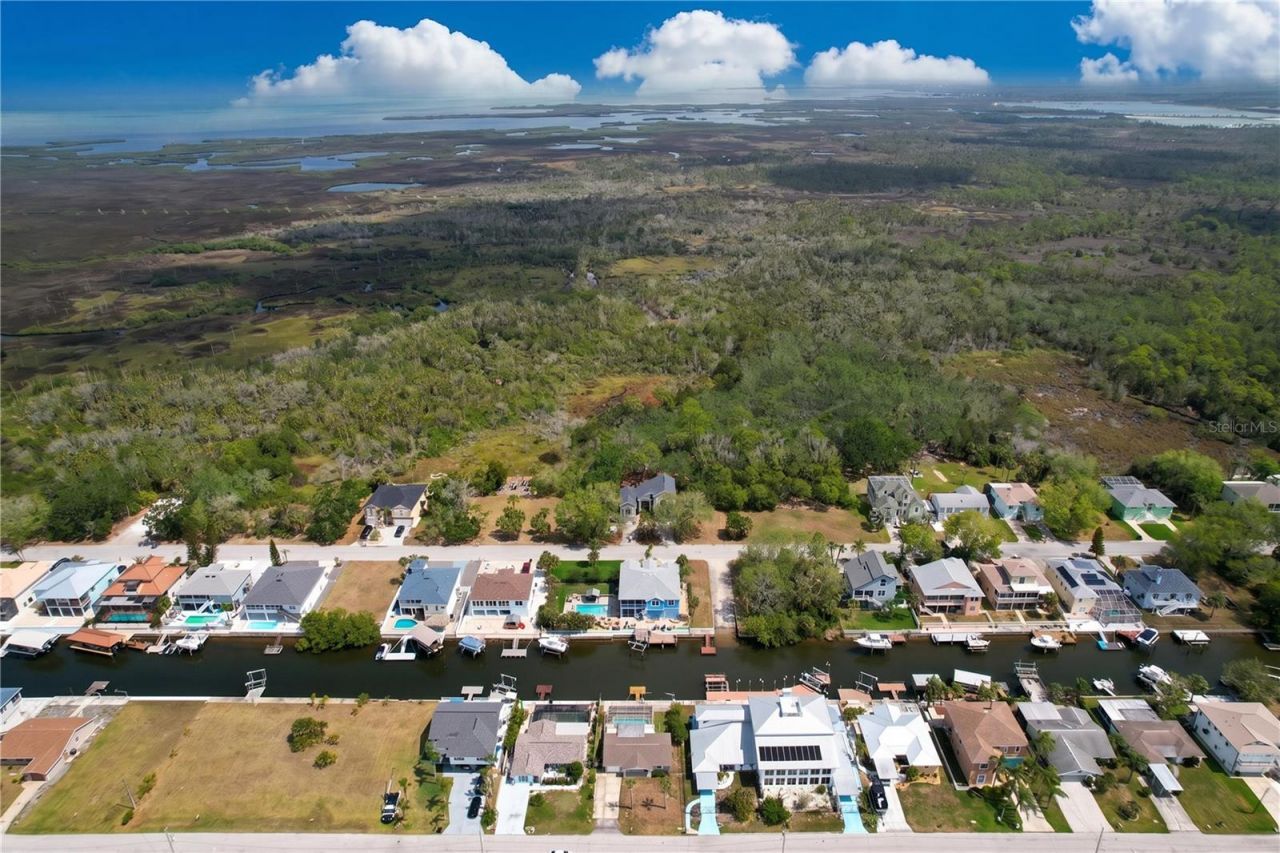 7513 Hatteras Drive, Hudson, FL 34667 Photo