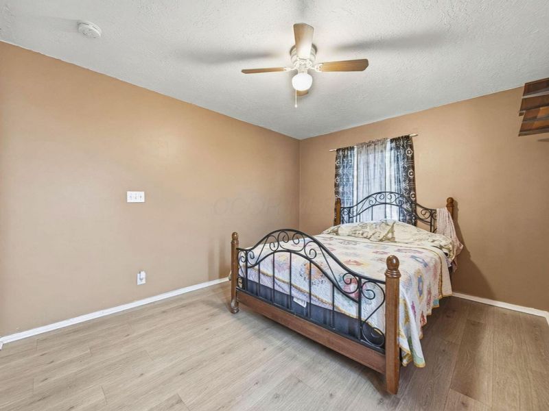387 Daytona Road, Columbus, OH 43228 Photo 36