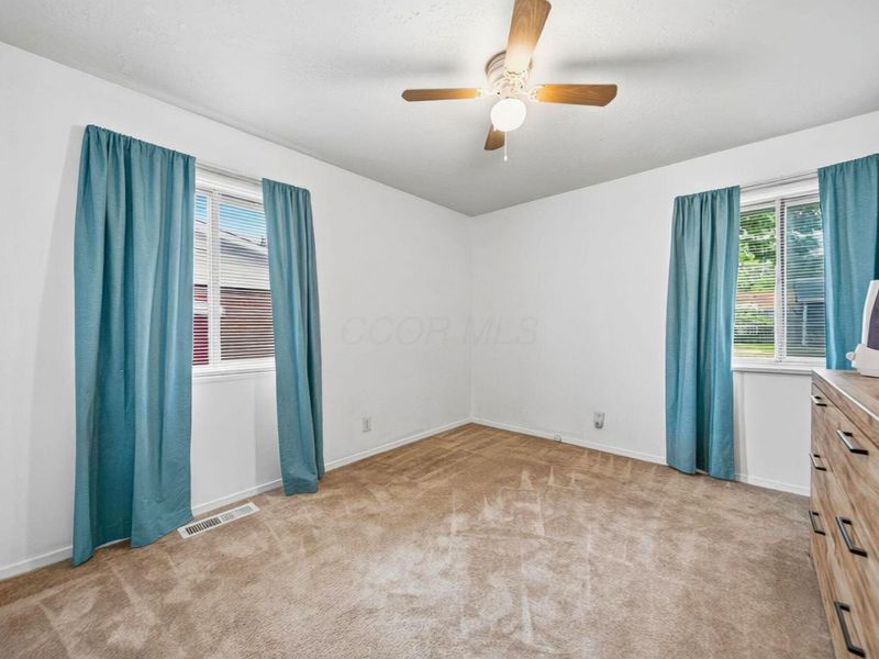 387 Daytona Road, Columbus, OH 43228 Photo 38