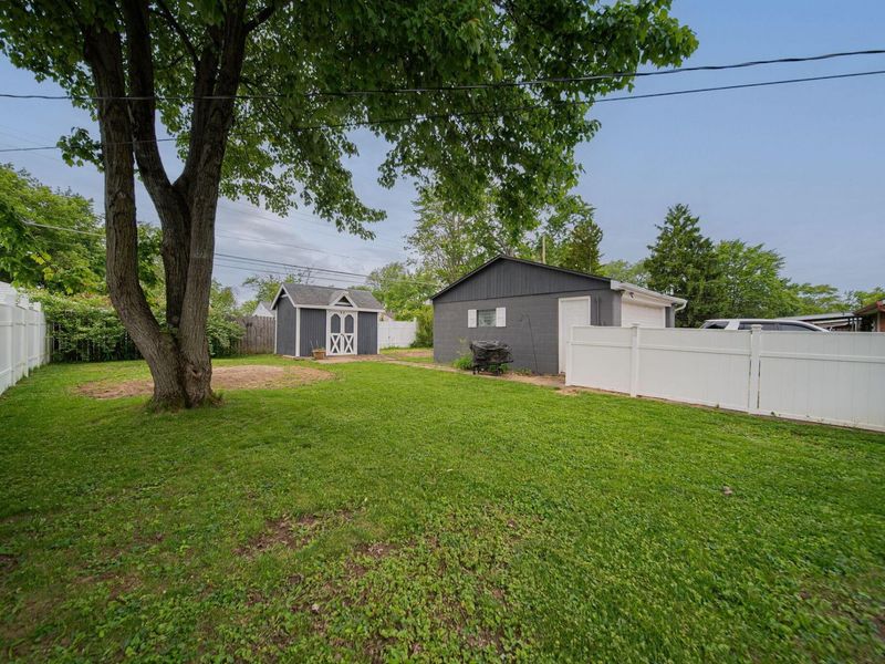 387 Daytona Road, Columbus, OH 43228 Photo 46