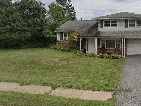 1222 MCKENNANS CHURCH ROAD, WILMINGTON, DE 19808