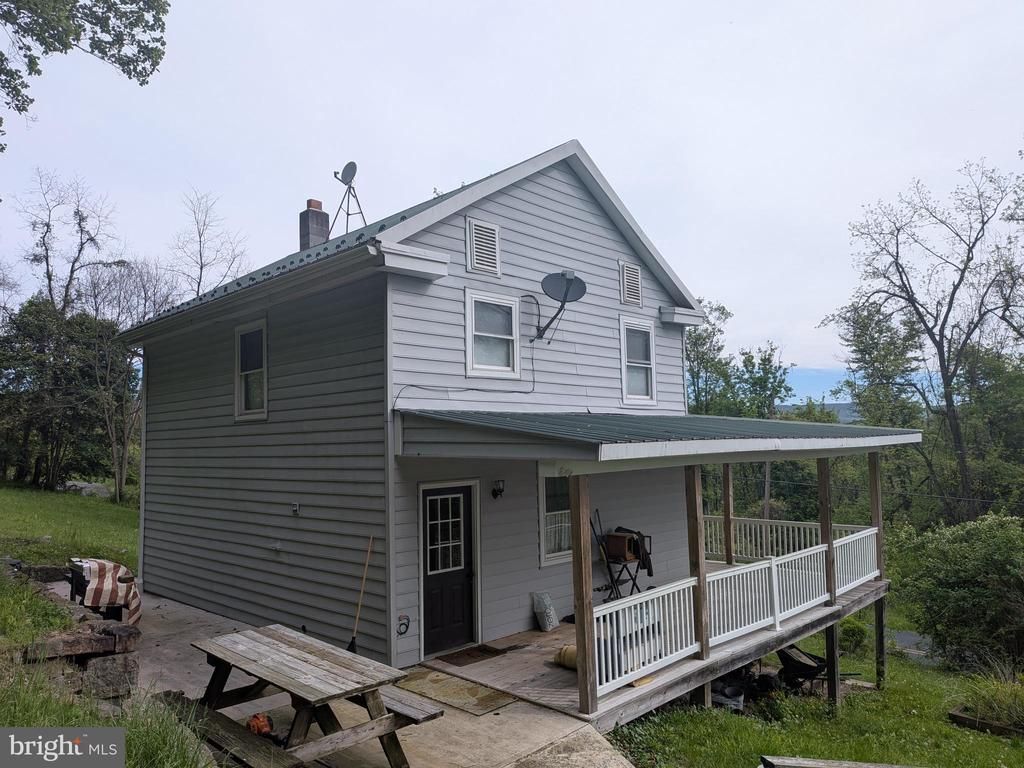 2418 MUDDY RUN ROAD, MIFFLINTOWN, PA 17059