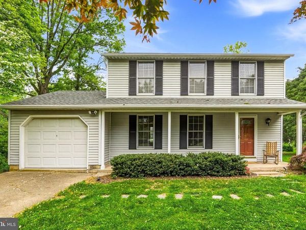 1 CEDAR LANE, DOYLESTOWN, PA 18901