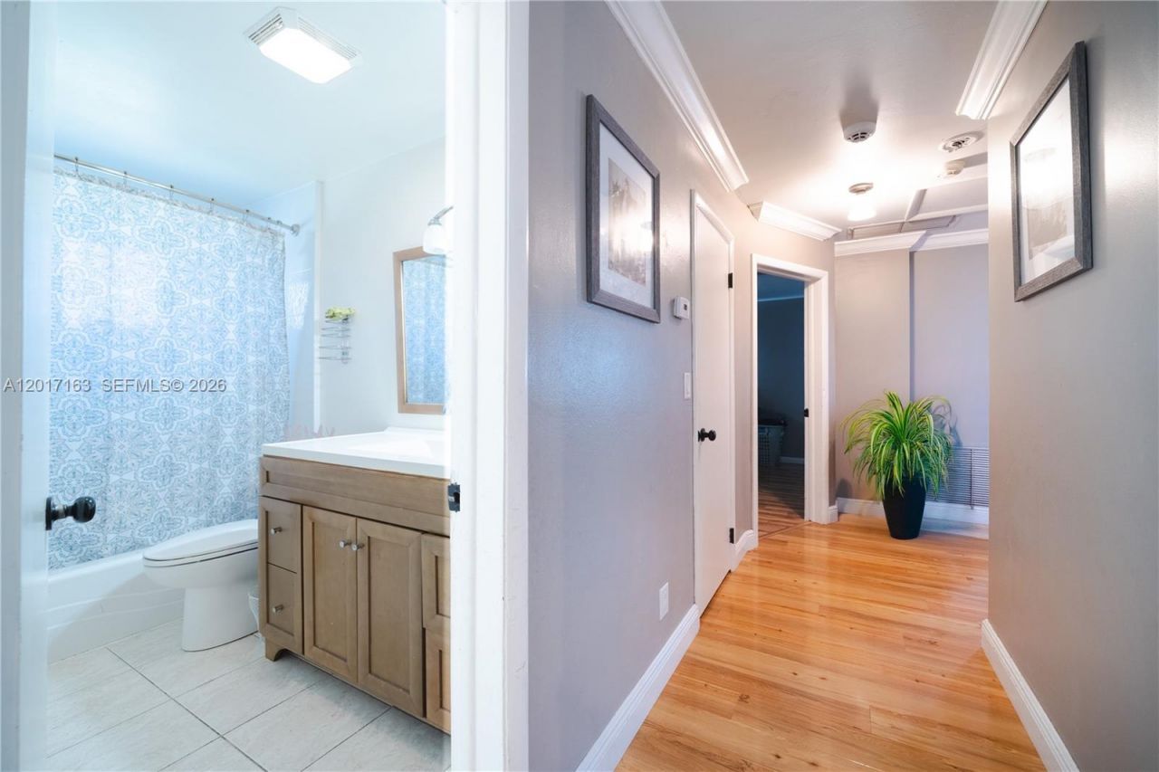 6472 Pierce St , Hollywood, FL 33024 Photo