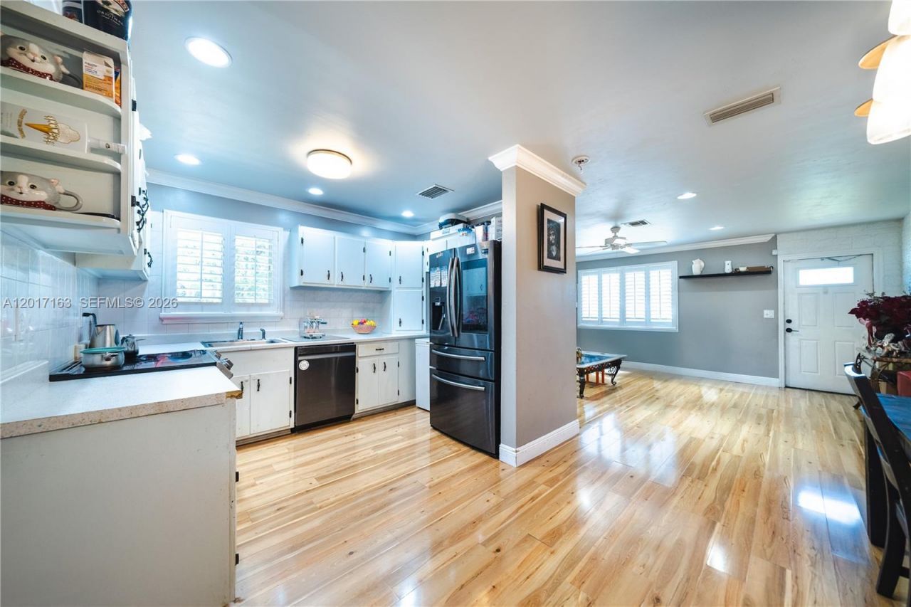 6472 Pierce St , Hollywood, FL 33024 Photo