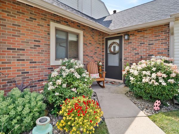 2111 Tupelo Lane , Chesterton, IN 46304