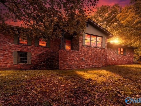 302 Jo Cyn Drive, Glencoe, AL 35905
