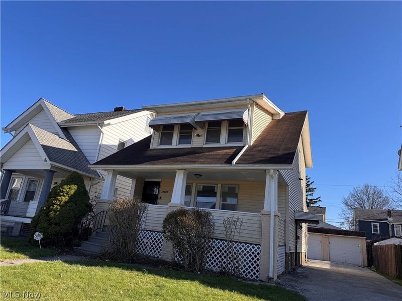 13820 S Parkway Drive, Garfield Heights, OH 44105 Photo 3