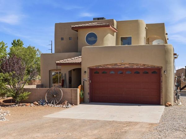 4626 16th Avenue NE, Rio Rancho, NM 87144