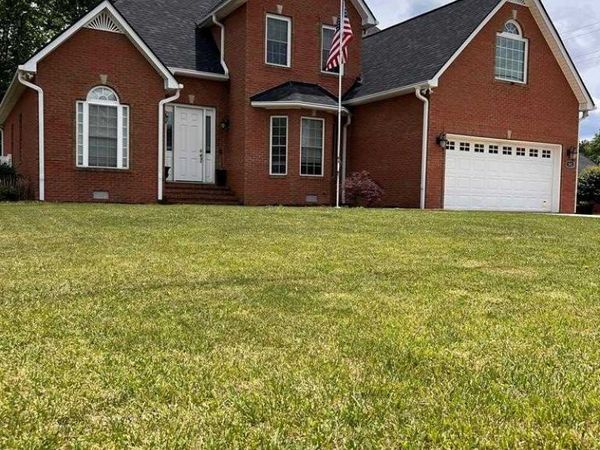 302 Brookside Drive, Algood, TN 38506