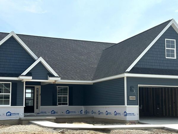 15222 Cypress Drive, Perrysburg, OH 43551