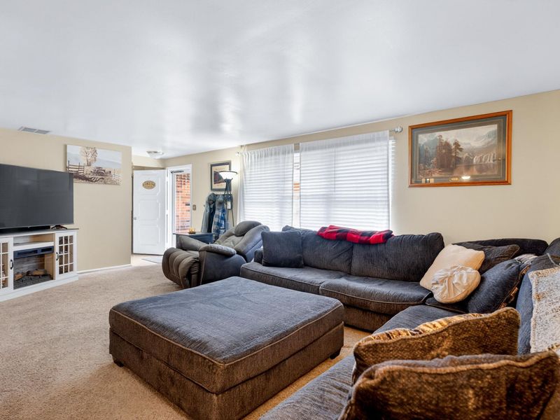 1813 Britton Drive, Piqua, OH 45356 Photo 7