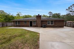 3624 Harrogate Road  photo 4