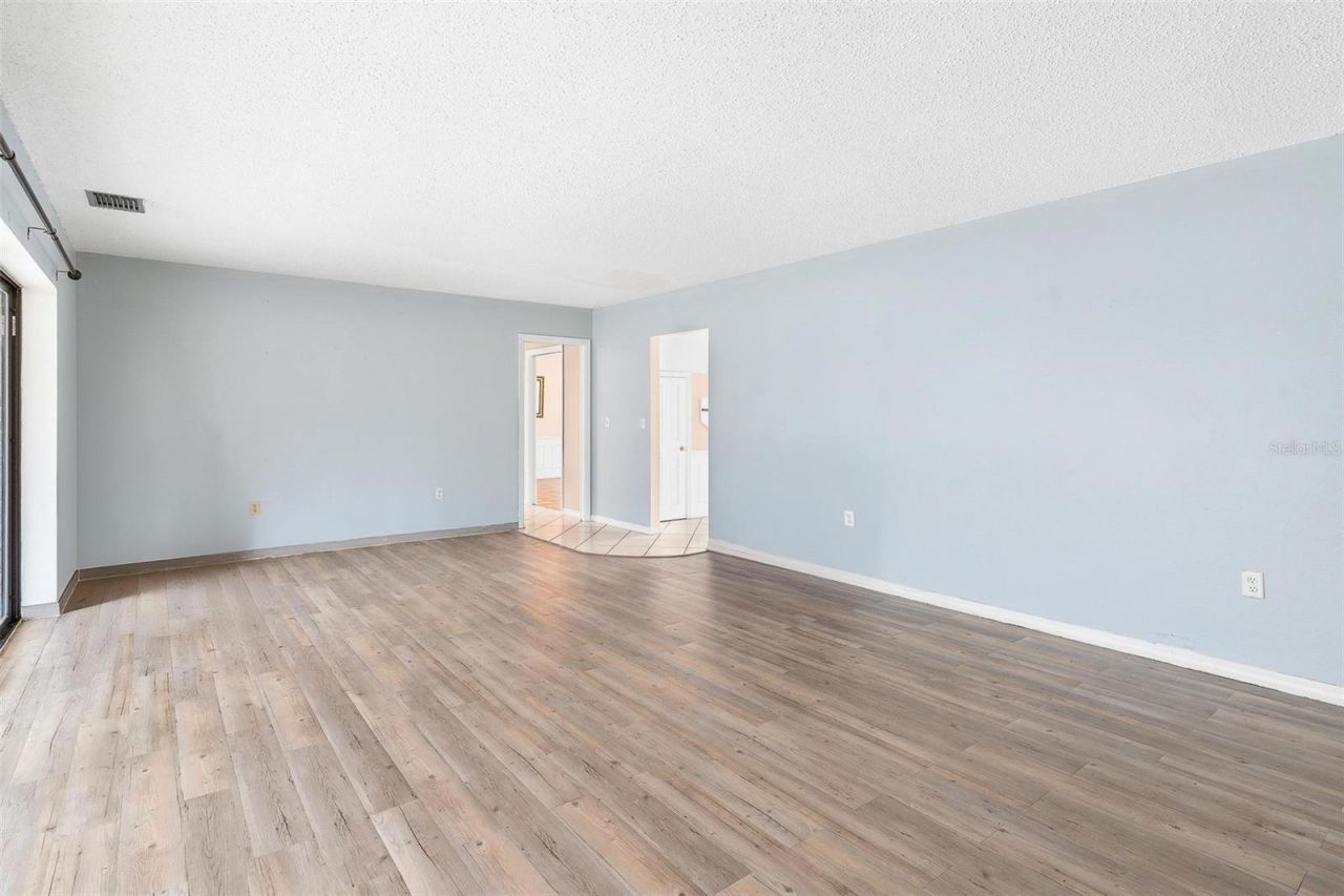 2500 Urick Street, Fruitland Park, FL 34731 Photo