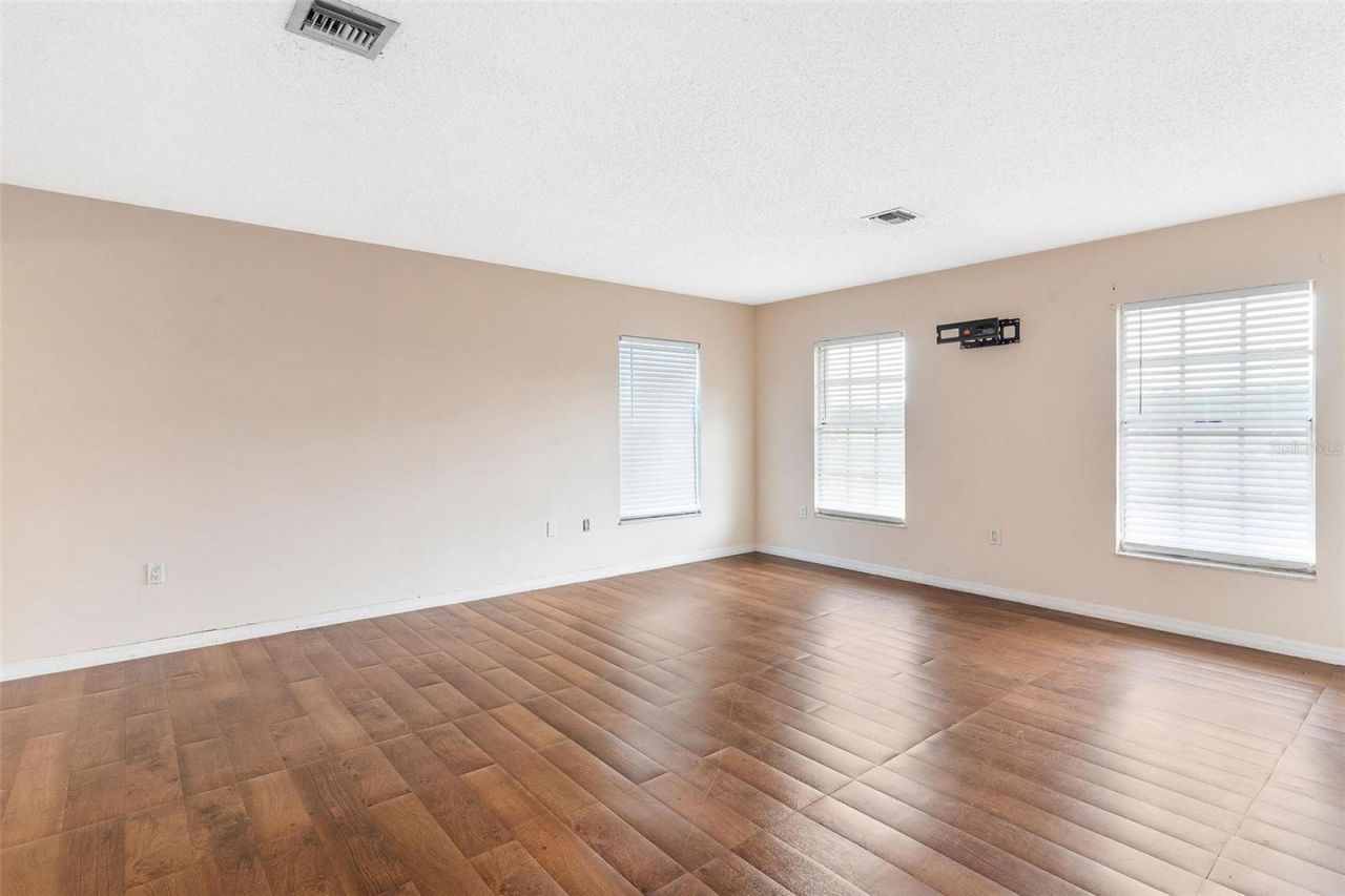 2500 Urick Street, Fruitland Park, FL 34731 Photo