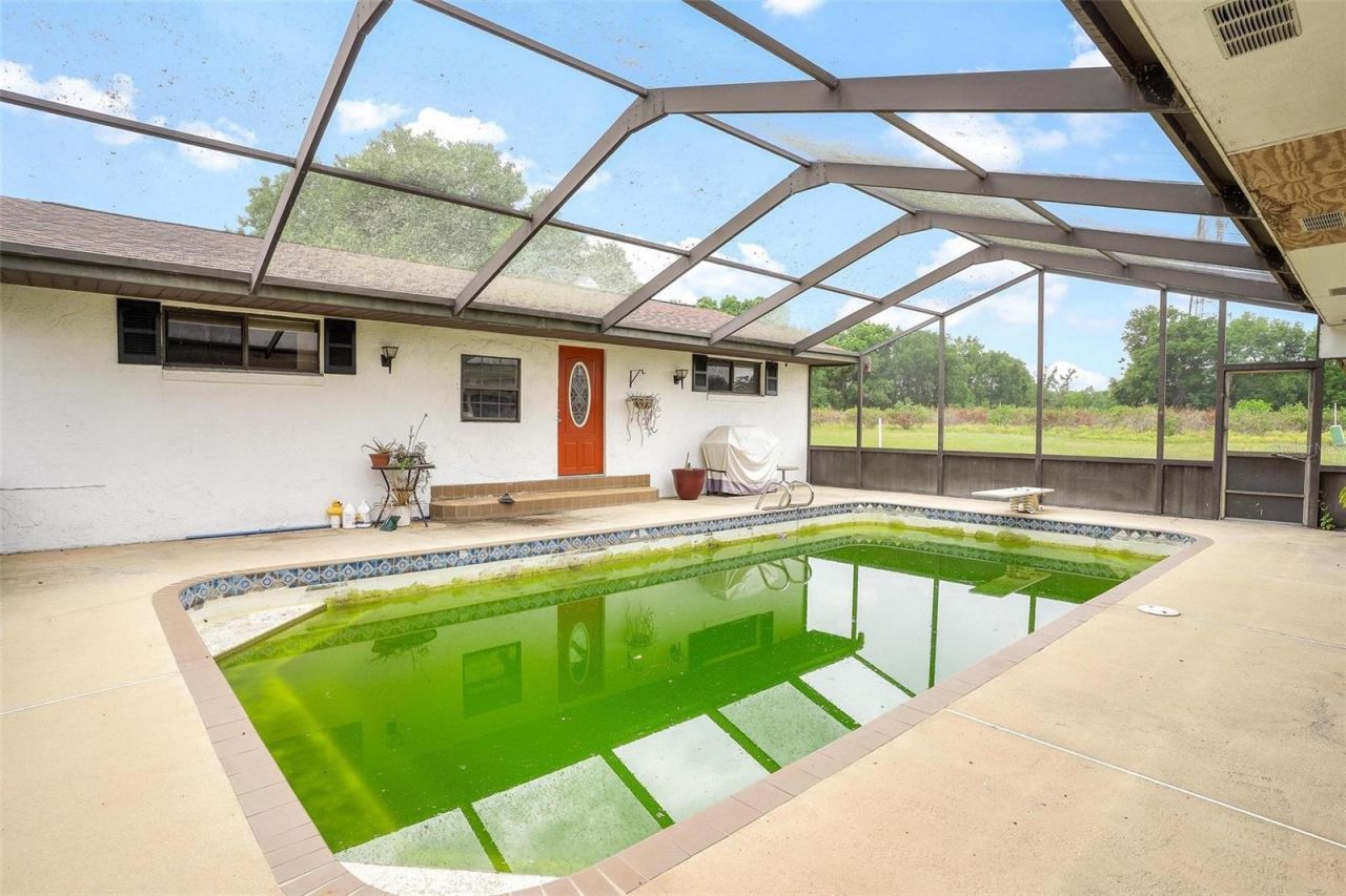 2500 Urick Street, Fruitland Park, FL 34731 Photo