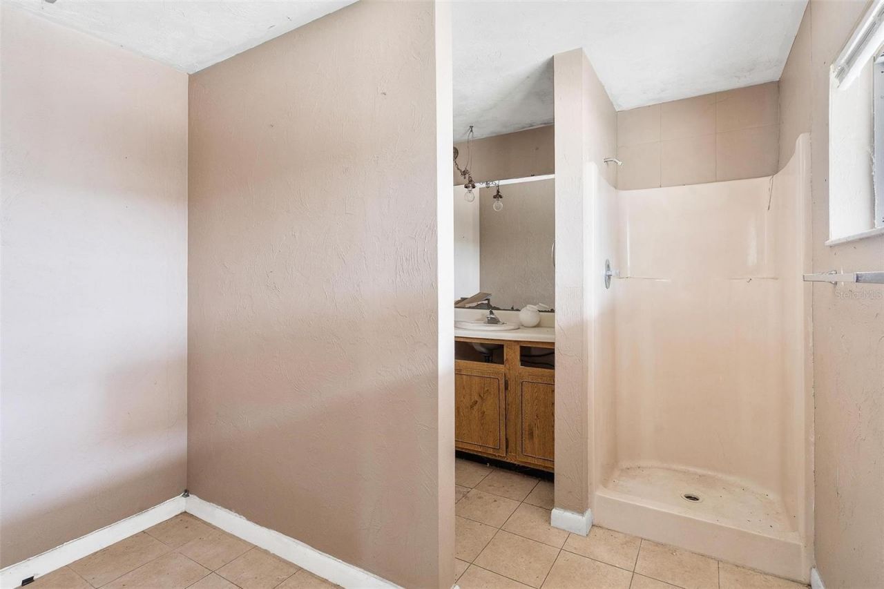 2500 Urick Street, Fruitland Park, FL 34731 Photo