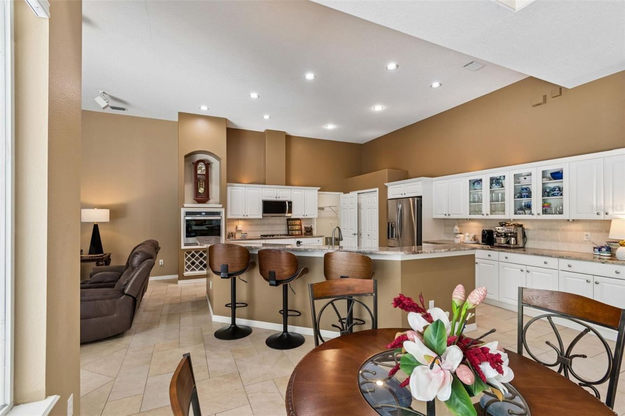 19108 Centre Rose Boulevard, Lutz, FL 33558 Photo