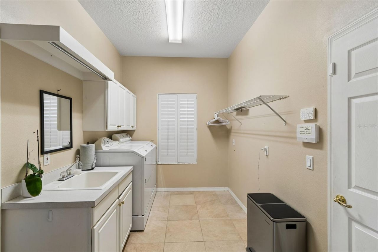 19108 Centre Rose Boulevard, Lutz, FL 33558 Photo
