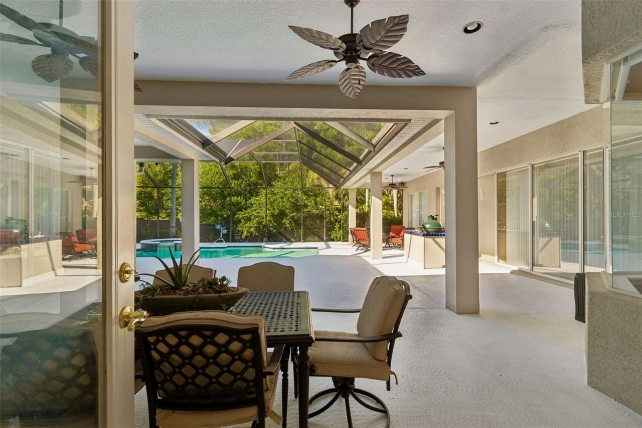 19108 Centre Rose Boulevard, Lutz, FL 33558 Photo