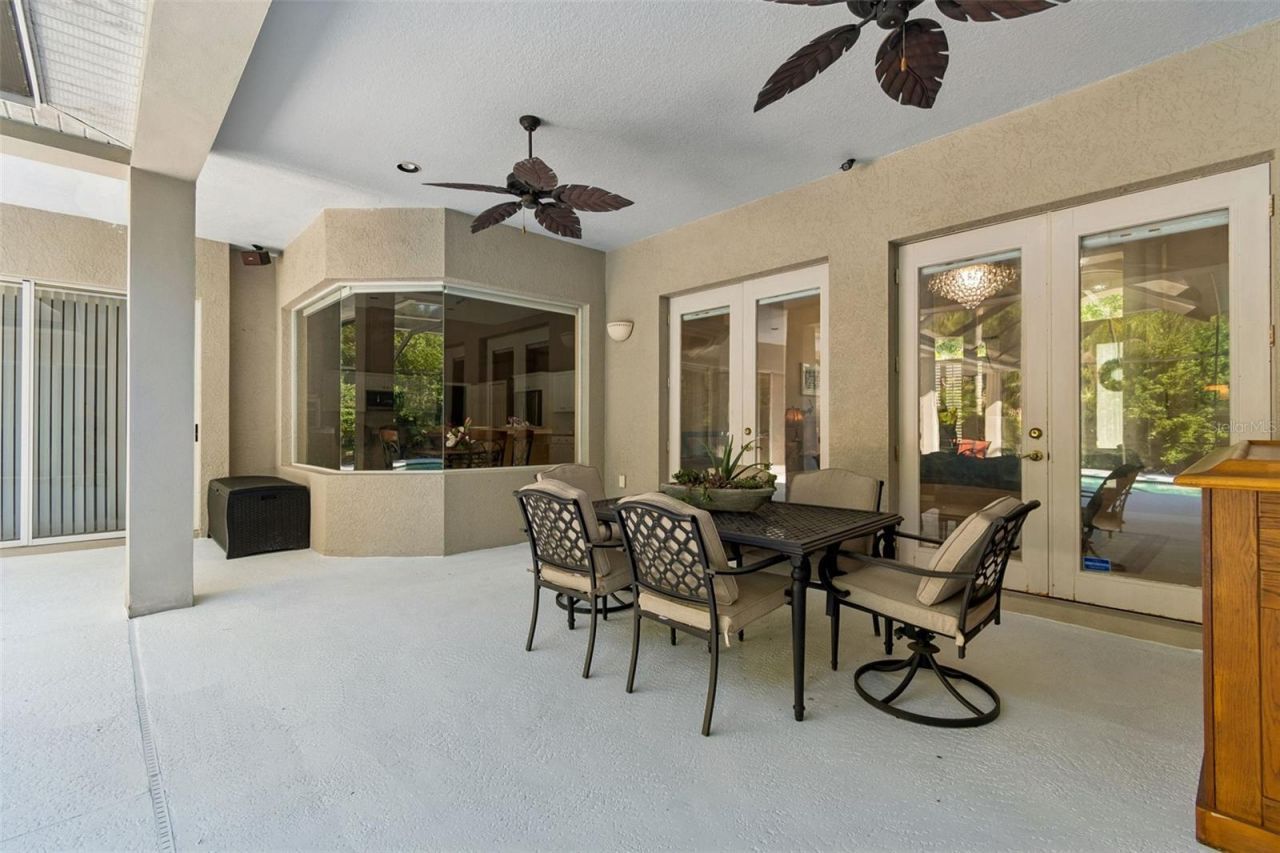 19108 Centre Rose Boulevard, Lutz, FL 33558 Photo