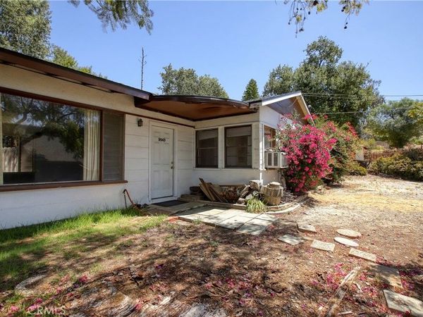 9940 Sunland Boulevard, Shadow Hills, CA 91040