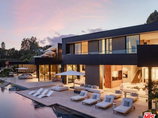 10710 Chalon Road, Los Angeles, CA 90077