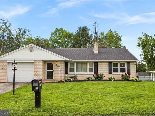 3966 BAHN AVENUE, YORK, PA 17408