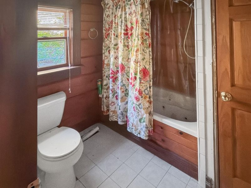 73600 US-50, McArthur, OH 45651 Photo 14