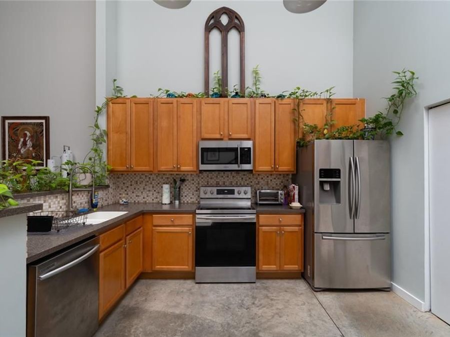 Property Image 6
