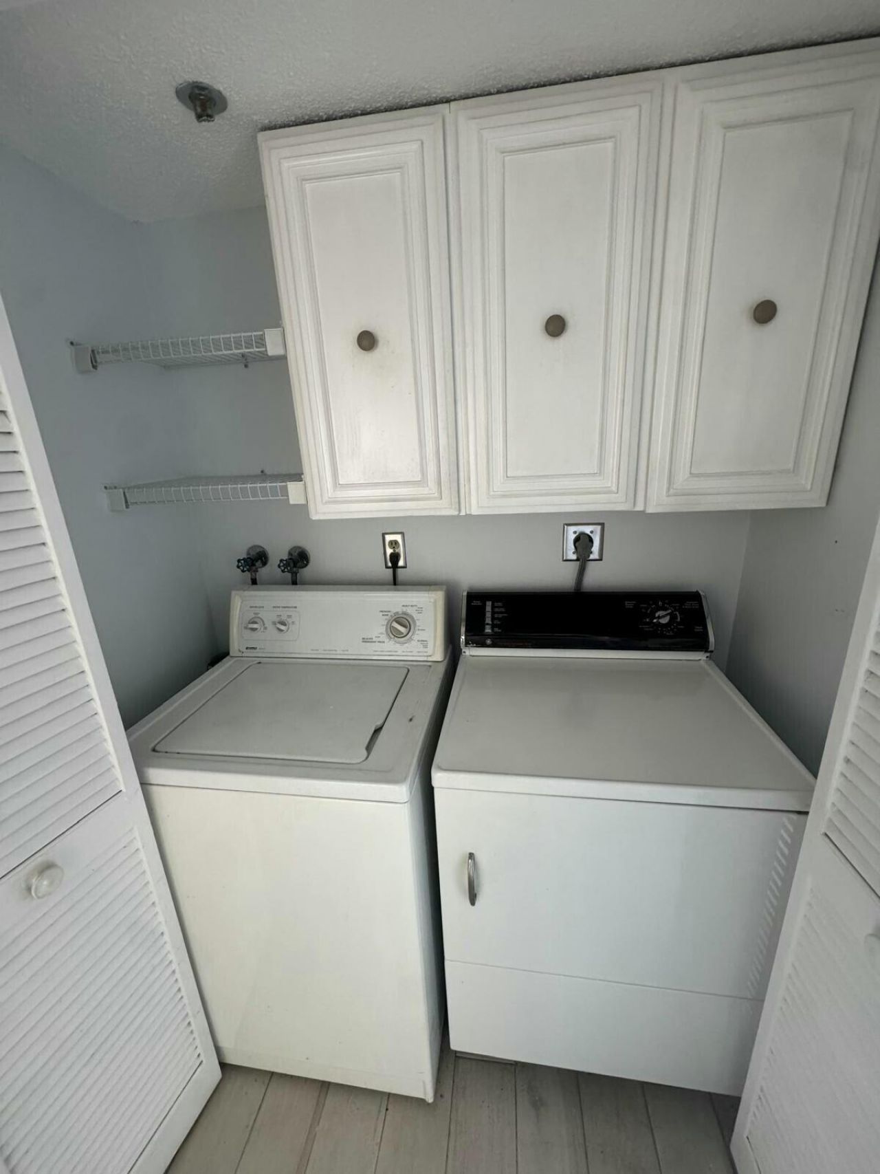 3000 Presidential Way, Unit 404, West Palm Beach, FL 33401 Photo