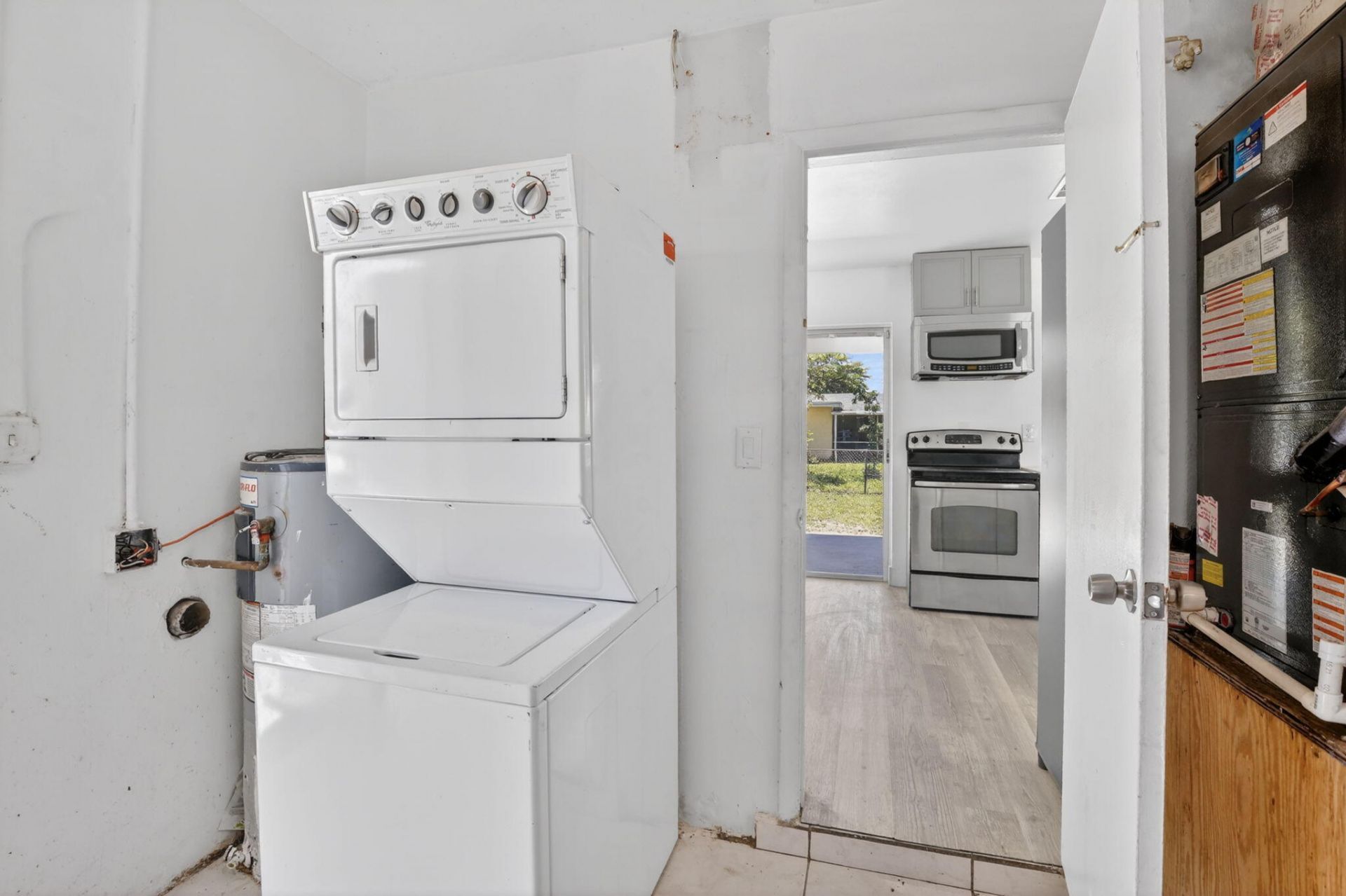 5804 NW 14th Street, Sunrise, FL 33313 Photo