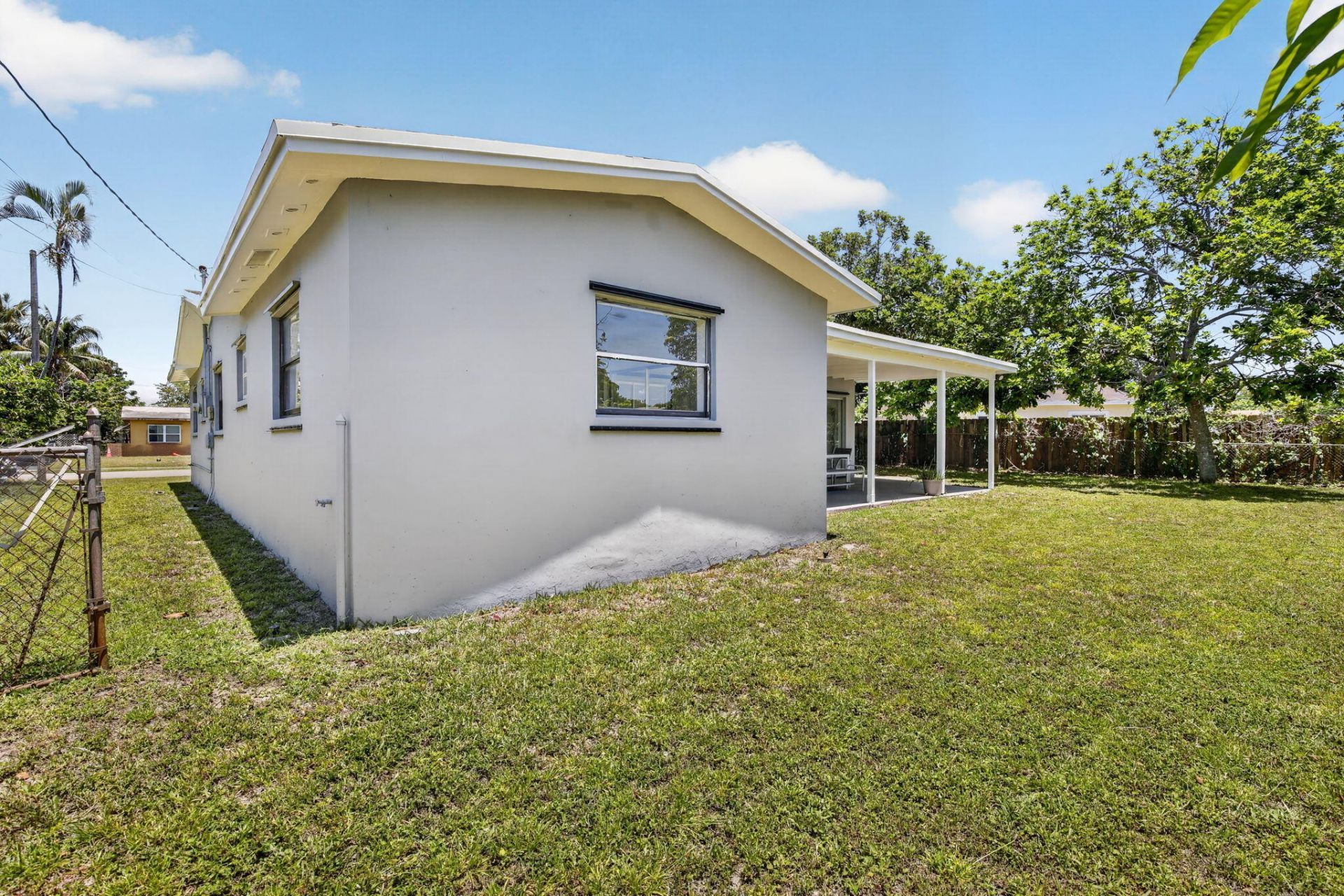 5804 NW 14th Street, Sunrise, FL 33313 Photo