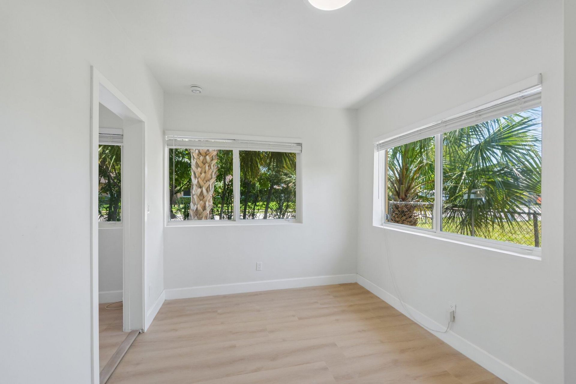 2943 NW 13th Street, Fort Lauderdale, FL 33311 Photo