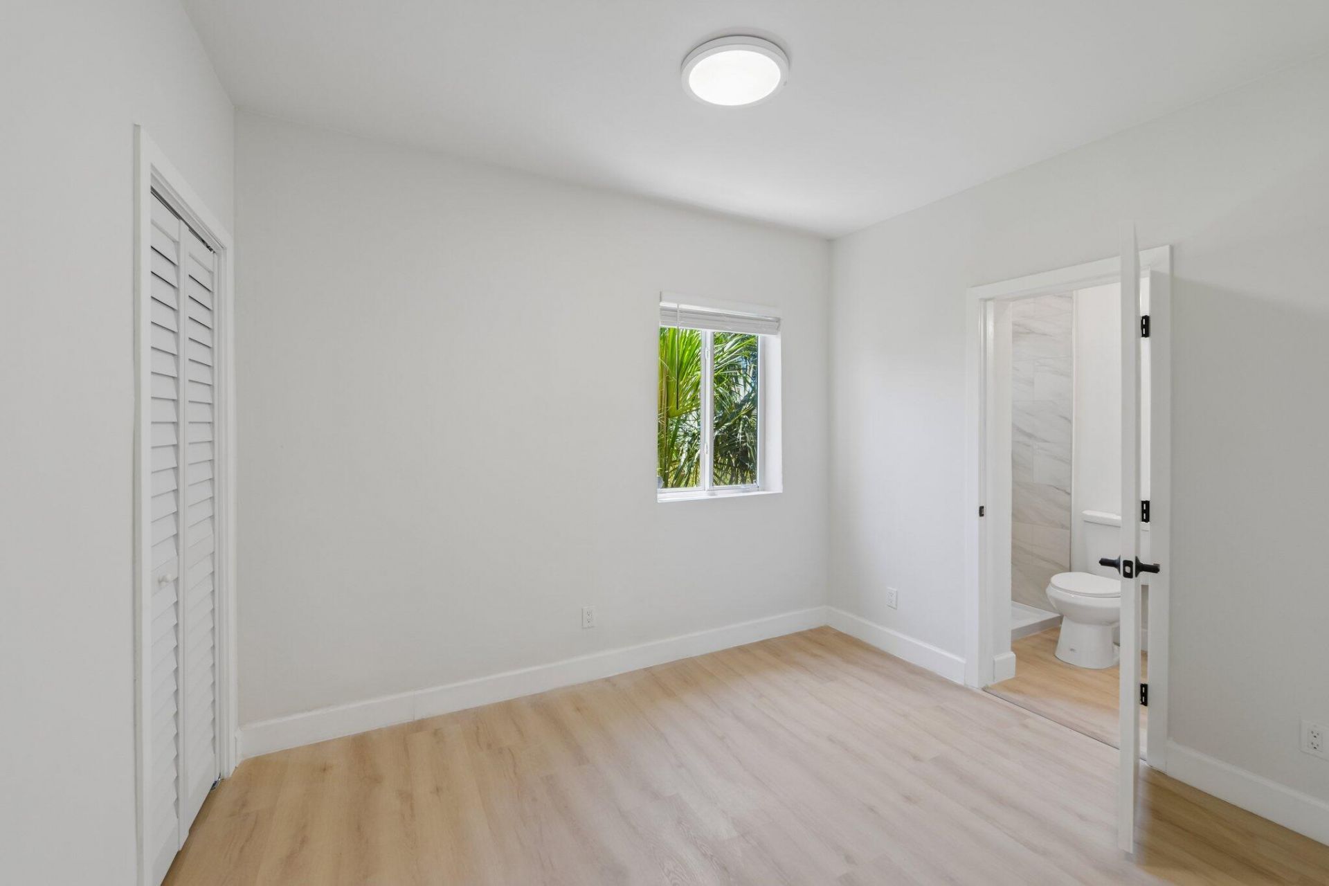2943 NW 13th Street, Fort Lauderdale, FL 33311 Photo