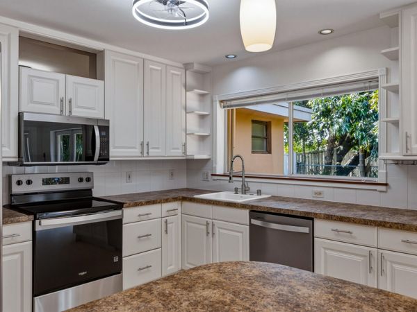 284 Allenwood Drive, Lauderdale-By-The-Sea, FL 33308