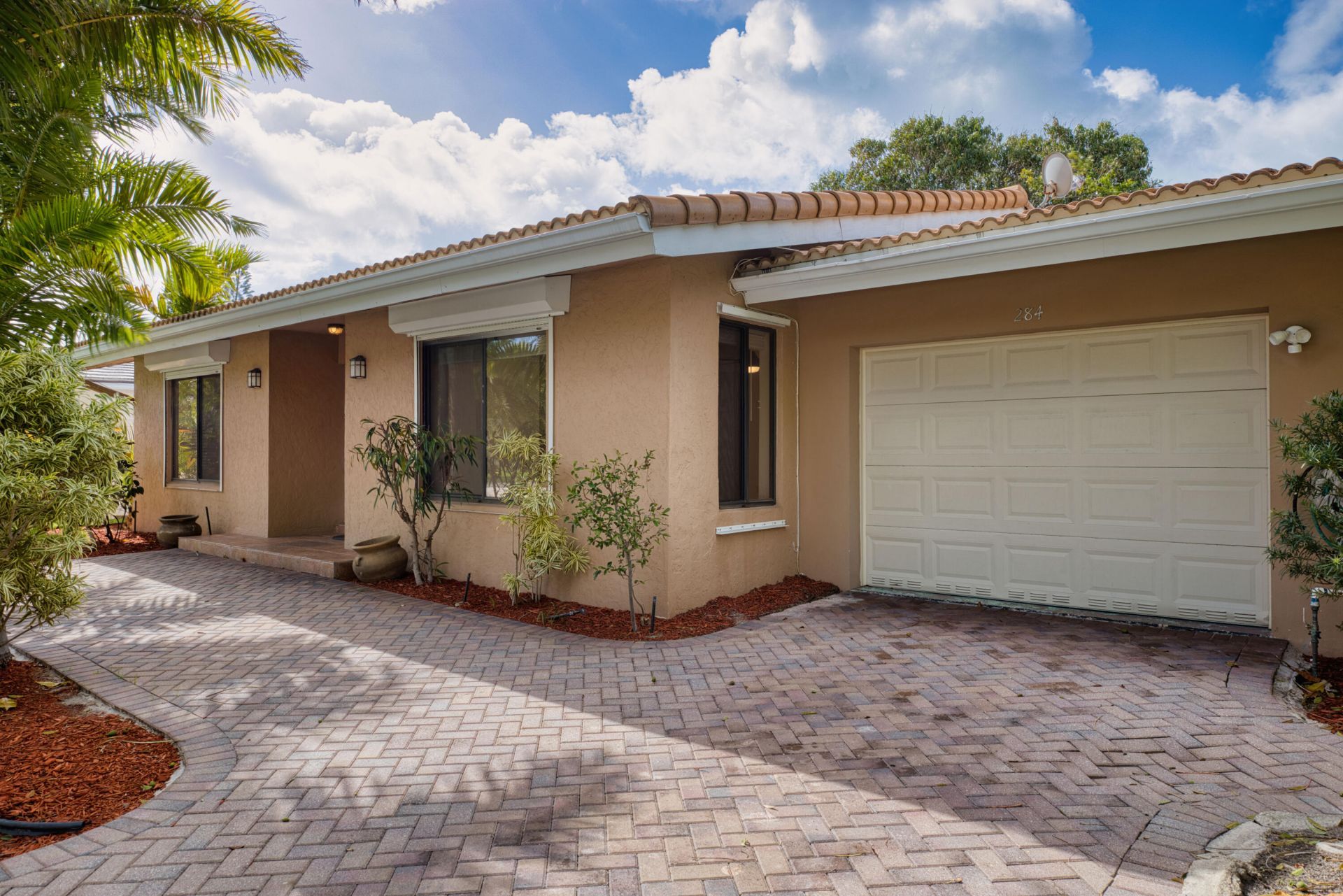 284 Allenwood Drive, Lauderdale by the Sea, FL 33308 Photo