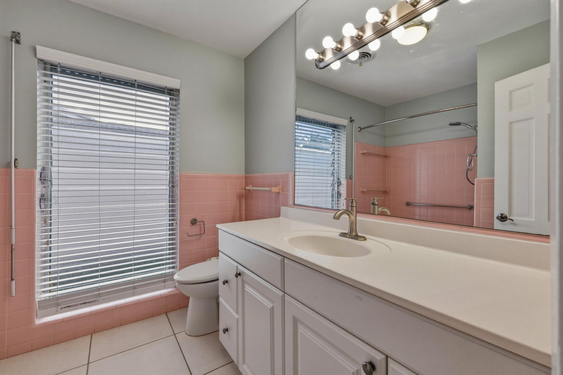 284 Allenwood Drive, Lauderdale by the Sea, FL 33308 Photo