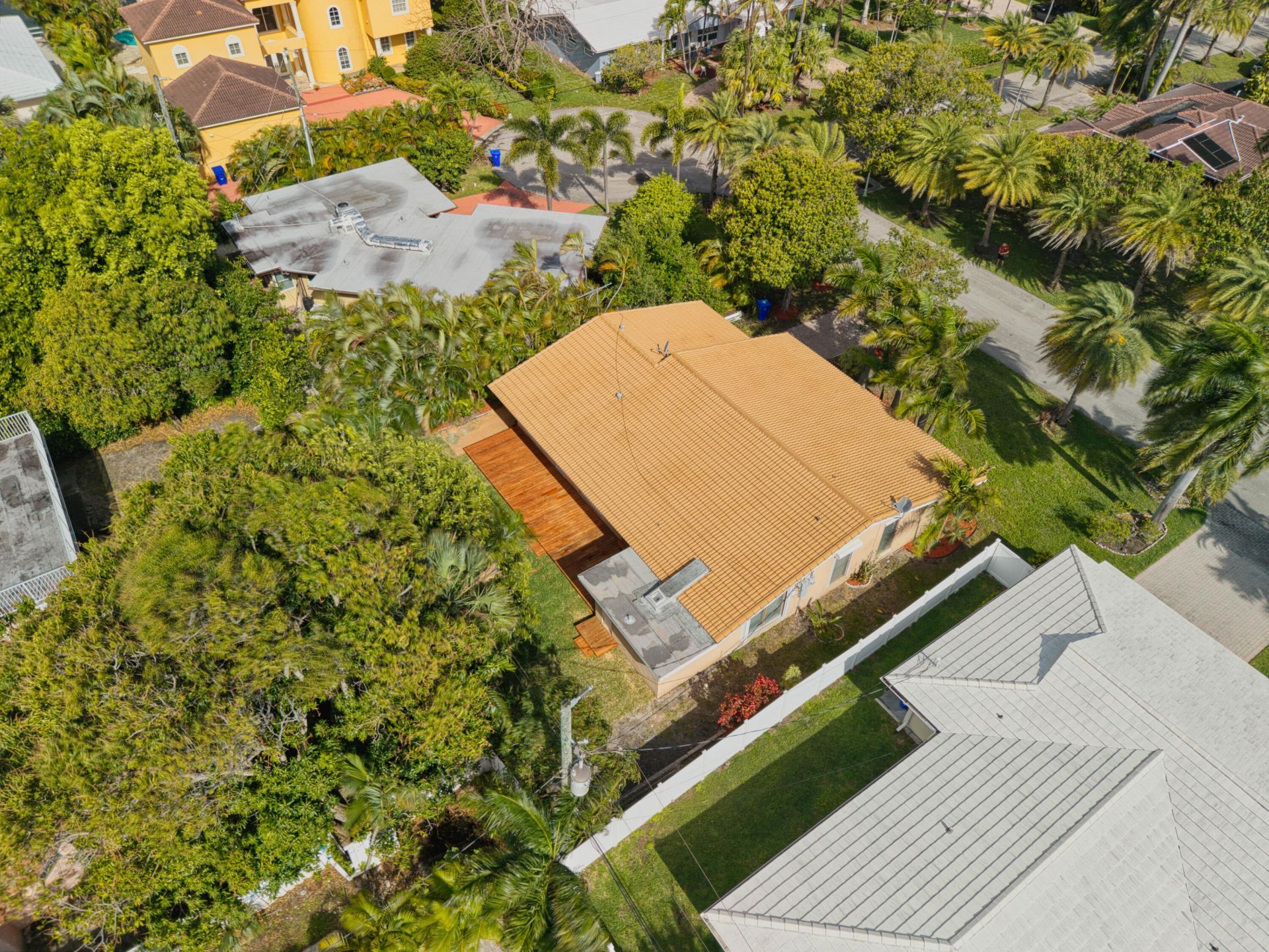 284 Allenwood Drive, Lauderdale by the Sea, FL 33308 Photo
