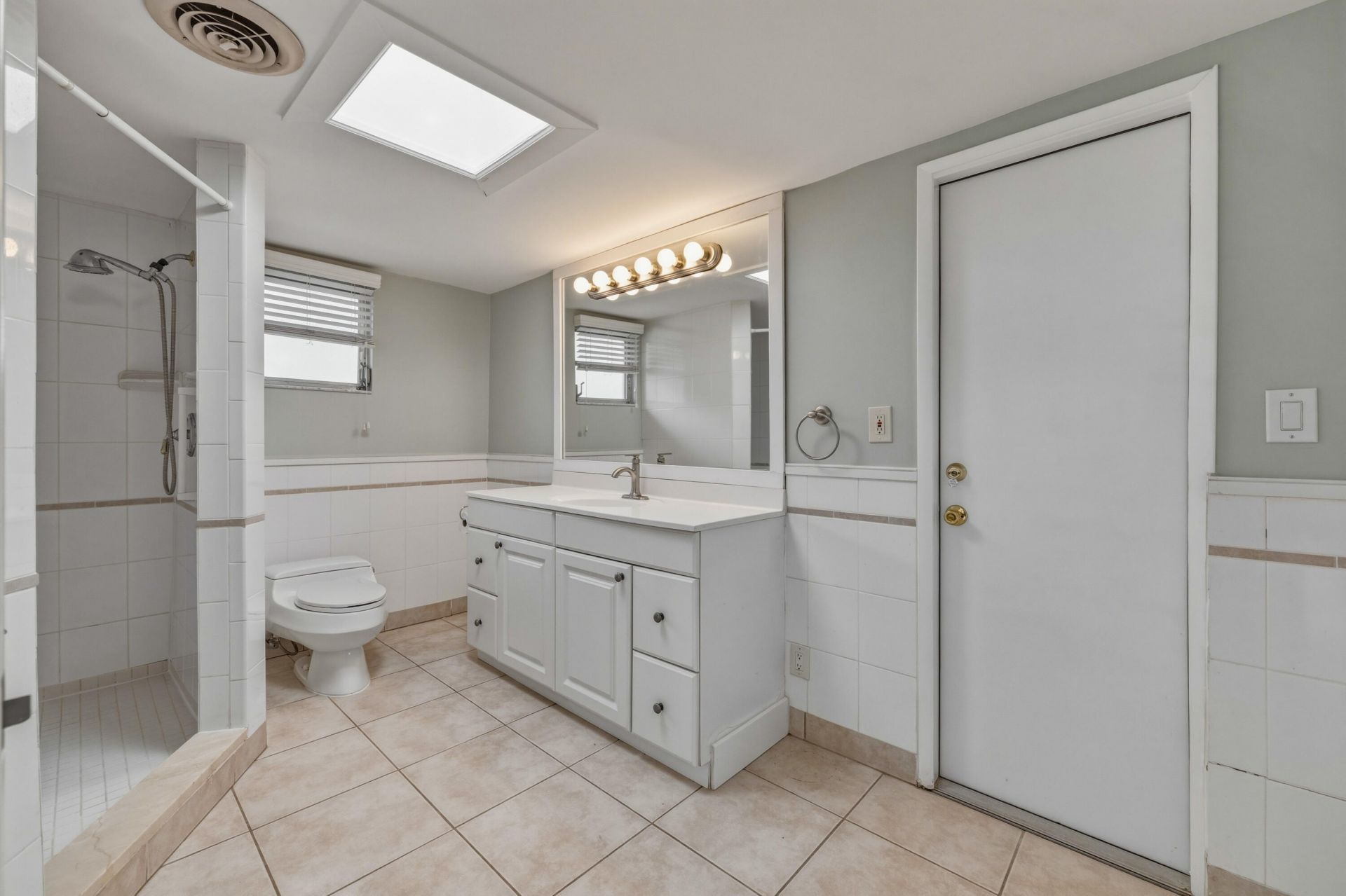 284 Allenwood Drive, Lauderdale by the Sea, FL 33308 Photo