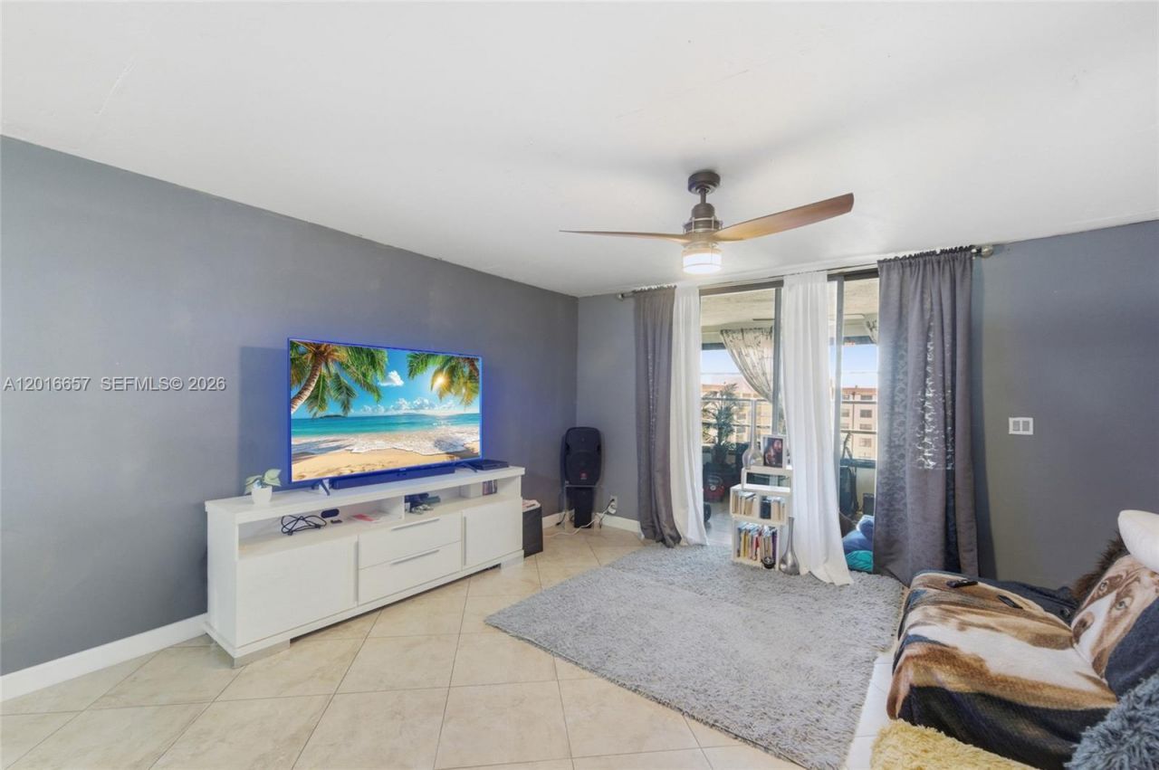 6195 Rock Island Rd , Unit 511, Tamarac, FL 33319 Photo
