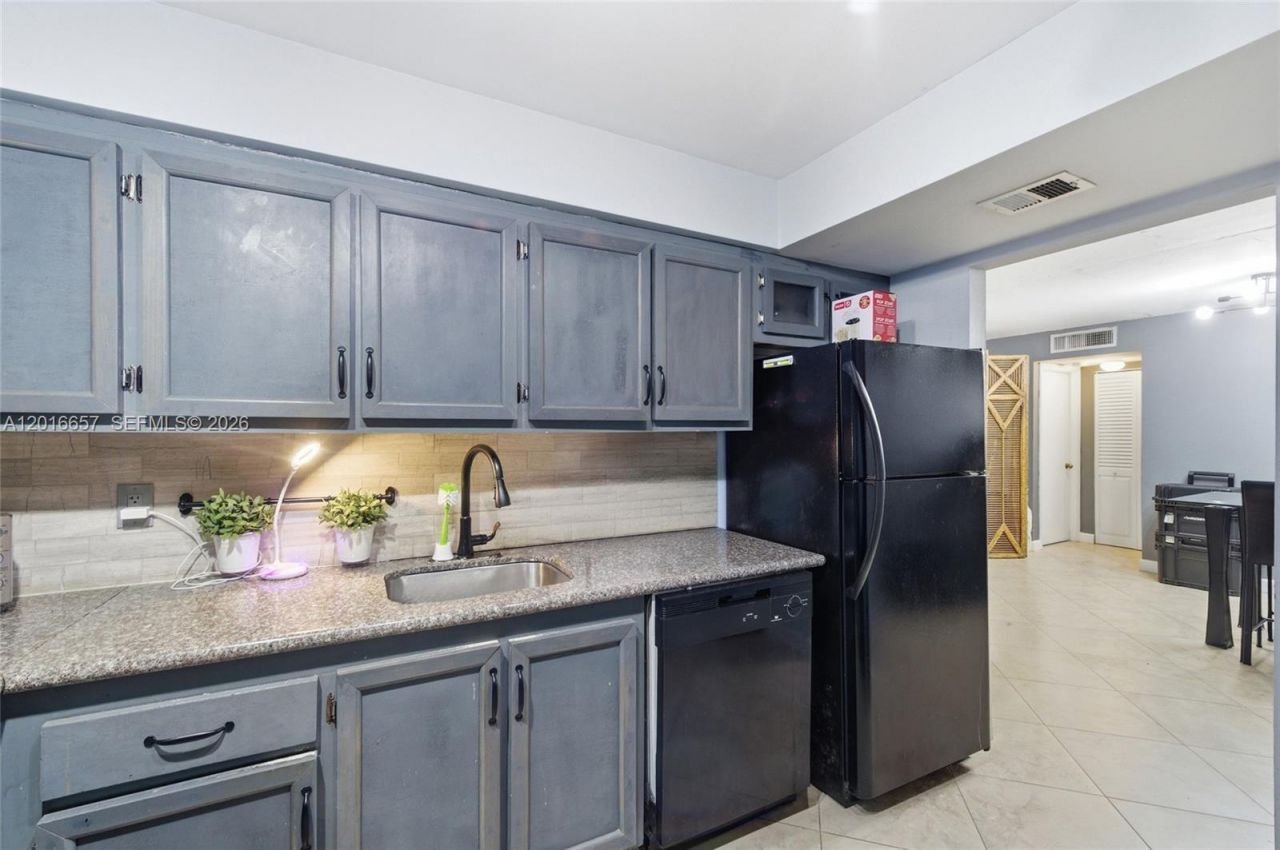 6195 Rock Island Rd , Unit 511, Tamarac, FL 33319 Photo