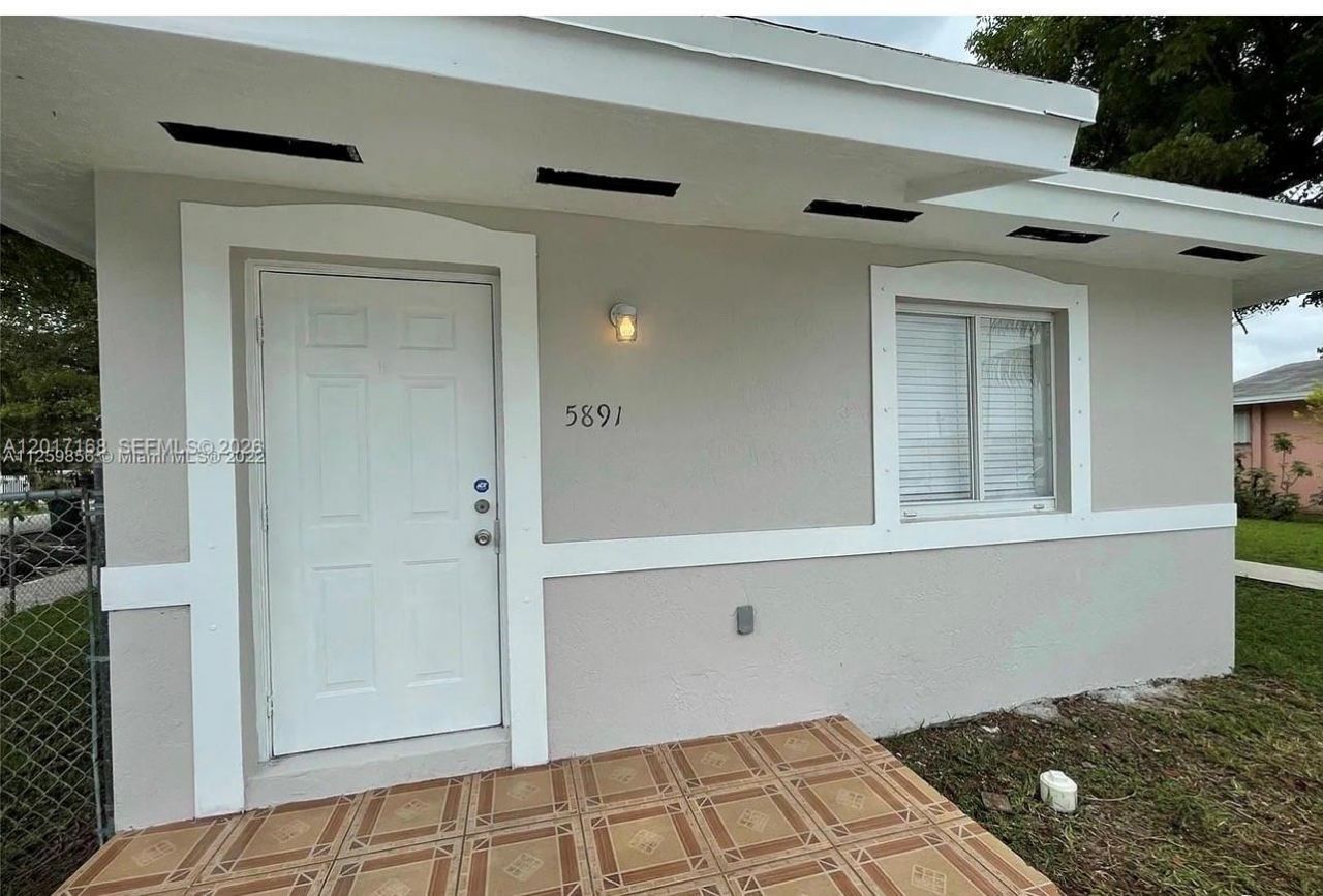 5881 NW 32nd Ave, Unit 5881, Miami, FL 33142 Photo