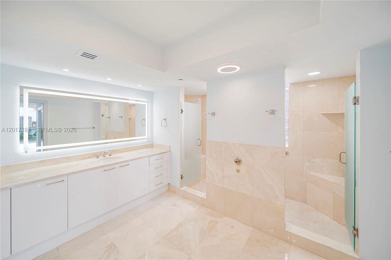 3301 NE 183rd St, Unit 1209, Aventura, FL 33160 Photo
