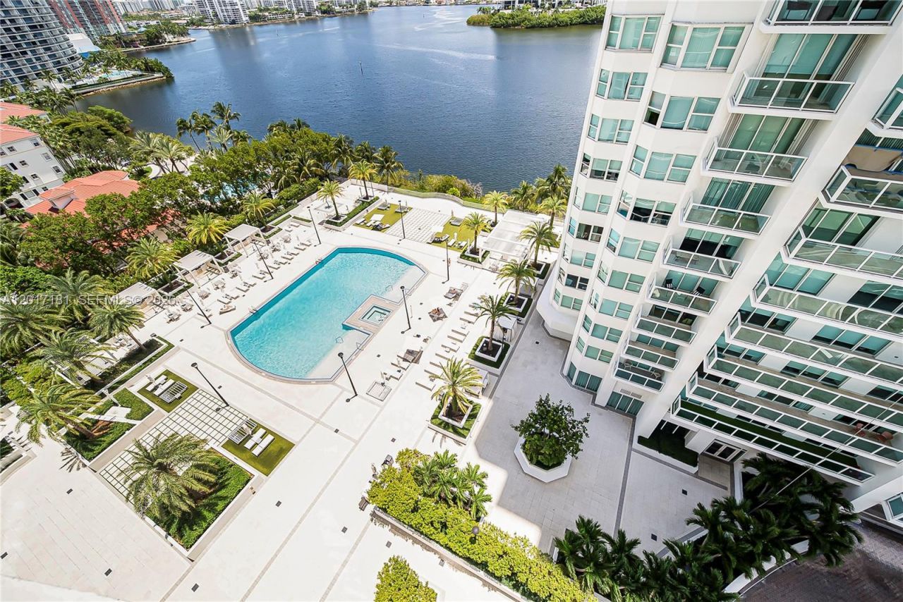 3301 NE 183rd St, Unit 1209, Aventura, FL 33160 Photo