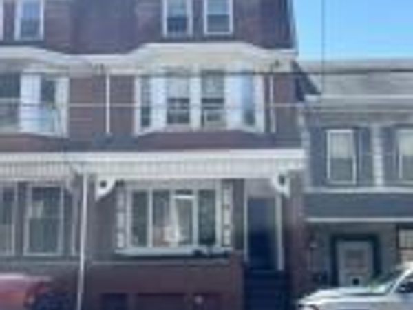 38 E SUNBURY Street , Shamokin, PA 17872